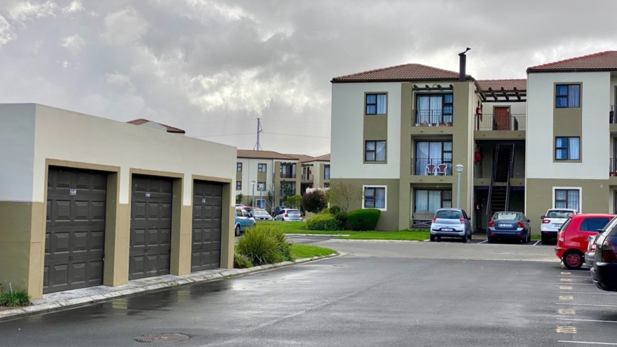 1 Bedroom Property for Sale in Onverwacht Western Cape